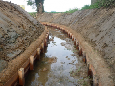 Photo 7 / Foto 7 Des aménagements structurants de lutte contre les inondations